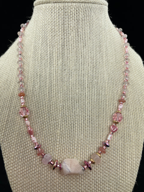 Feel The Love. Necklace